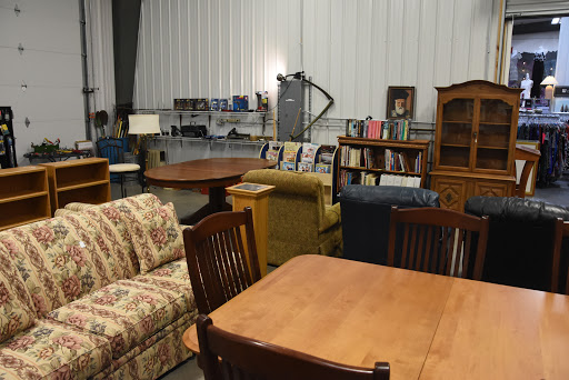 Non-Profit Organization «Drop Inn Resale Store Iowa City», reviews and photos, 1650 Sycamore St, Iowa City, IA 52240, USA