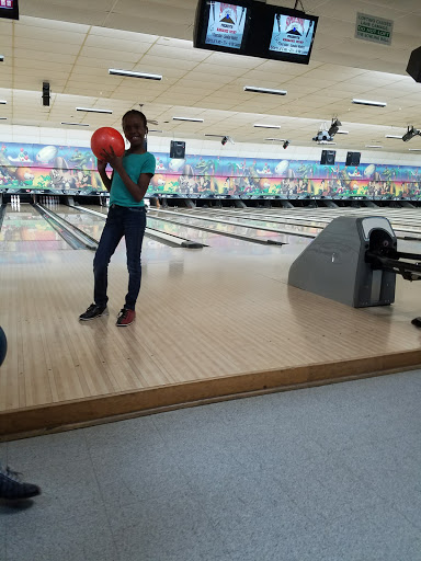 Sports Bar «Super Bowling Lanes and Sports Bar», reviews and photos, 4416 Pinson Valley Pkwy, Birmingham, AL 35215, USA