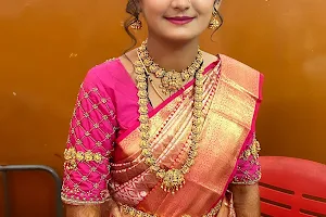 Saishwari Beauty parlour & spa Bijapur image