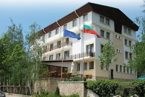 hotel Izvorovo image