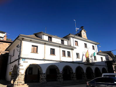 Ayuntamiento de Casares de las Hurdes Pl. del Lindon, 11, 10628 Casares de las Hurdes, Cáceres, Cáceres, España