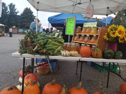 Supermarket «Mt Clemens farmers Market», reviews and photos, 135 N River Rd, Mt Clemens, MI 48043, USA