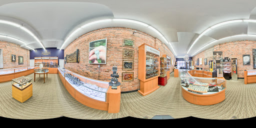 Jewelry Store «Alexanders Jewelers», reviews and photos, 689 N High St, Columbus, OH 43215, USA