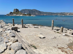 Agios Stefanos'in fotoğrafı birden fazla geniş koy ile birlikte
