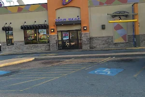 Taco Bell image