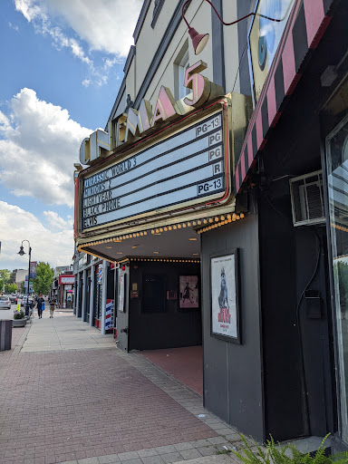 Movie Theater «Bow Tie Cinemas Bergenfield Cinemas 5», reviews and photos, 58 S Washington Ave, Bergenfield, NJ 07621, USA