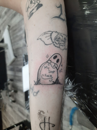 Explore travis scott tattoo ideas, creative tattoo ideas in Fenton, available at inkbox tattoos