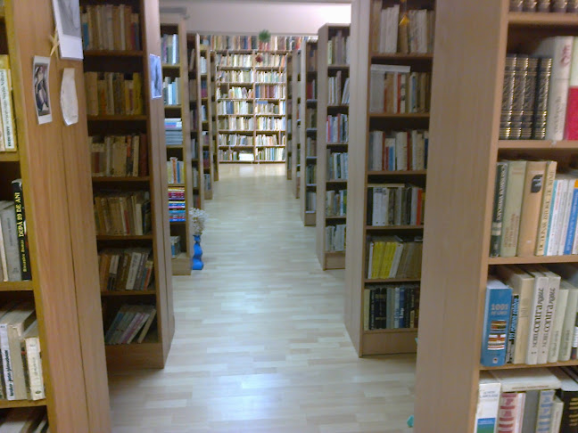 Biblioteca Slănic Prahova - Bibliotecă