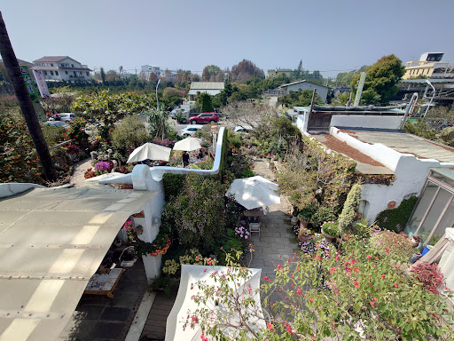 綠海咖啡館－彰化田尾｜精緻簡餐推薦 景觀餐廳 特色手調咖啡 在地必吃美食 園藝餐廳 人氣 熱門網紅打卡 朋友聚會聚餐首選 好評 田尾公路花園餐廳 下午茶鬆餅 的照片