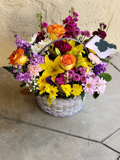 Conroy's Flowers - Fresno Flower Delivery