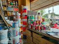 Om Hardware & Paints