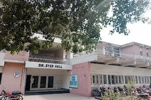 Sir Syed Hall image