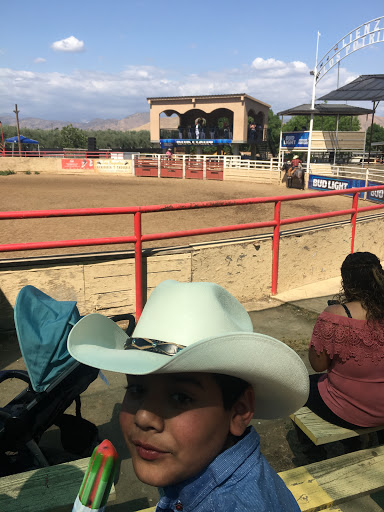 Rodeo «Rancho Los Potrillos», reviews and photos, 924 W Ropes Ave, Woodlake, CA 93286, USA