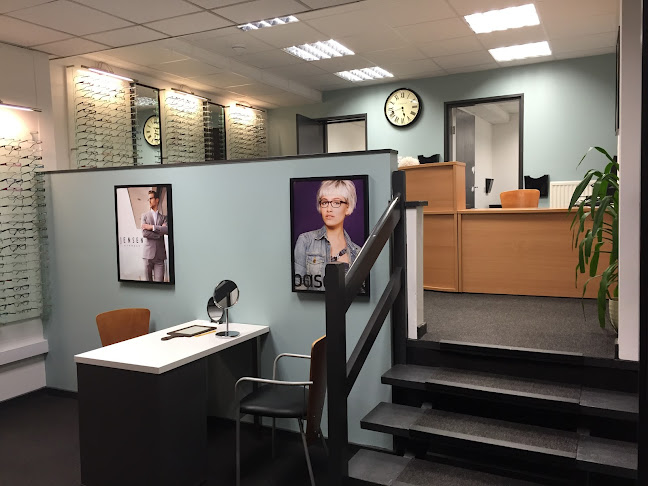Comments and reviews of Burgess Opticians, Tunstall, Stoke on Trent