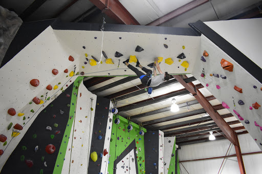 Kendall Cliffs Climbing Gym