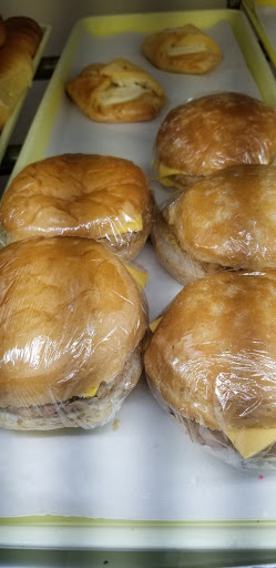 Donut Shop «Donut King», reviews and photos, 4105 Skillman St, Dallas, TX 75206, USA