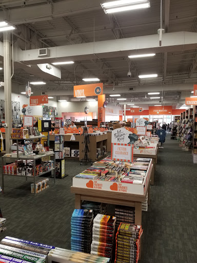 Used Book Store «2nd & Charles», reviews and photos, 10239 Indianapolis Blvd, Highland, IN 46322, USA