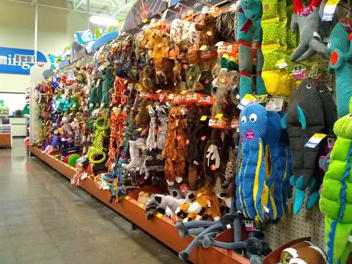 Pet Supply Store «PetSmart», reviews and photos, 860 NE Mall Blvd, Hurst, TX 76053, USA
