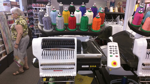 Quilt Shop «Wandering Stitches Quilting Studio», reviews and photos, 5818 Hoffner Ave #905, Orlando, FL 32822, USA