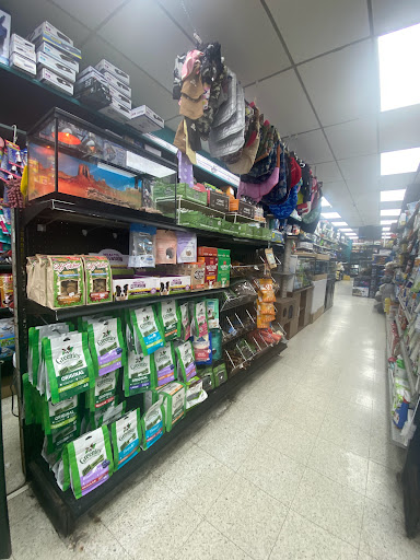 Pet Supply Store «Petland Discounts - 107TH Street», reviews and photos, 1954 3rd Ave, New York, NY 10029, USA