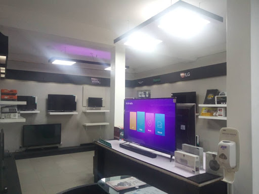 FixGadget (Tv Screen Fixers in Port Harcourt), TV screen fixers, No 88 Peter Odili Rd, Rainbow Town, Port Harcourt, Nigeria, Computer Store, state Abia