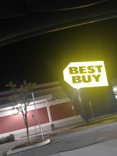 Electronics Store «Best Buy», reviews and photos, 1148 NW Norman Ave, Gresham, OR 97030, USA