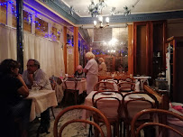 Atmosphère du Restaurant français Restaurant Chez Lucette à Paris - n°5