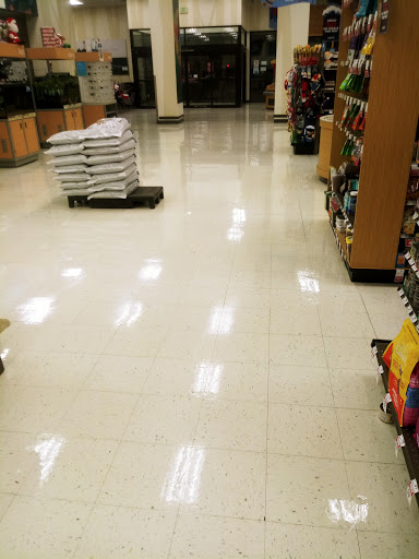 Clothing Store «Ross Dress for Less», reviews and photos, 7615 Evergreen Way, Everett, WA 98203, USA