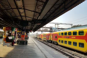 Sarai Rohilla Railway Station image