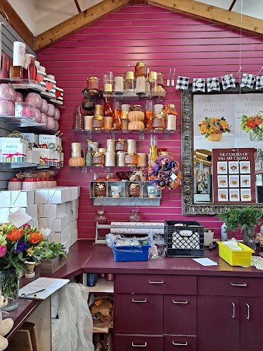 Florist «Dynamic Flowers of Royal Oak», reviews and photos, 3221 N Main St, Royal Oak, MI 48073, USA