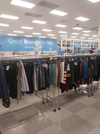 Clothing Store «Ross Dress for Less», reviews and photos, 7338 Gall Blvd, Zephyrhills, FL 33541, USA