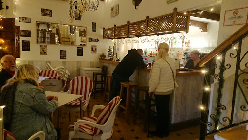 Bar Cafeteria Las Lolas Benalmádena - calle camino del prado LOCAL 3, 29631 ARROYO DE LA MIEL - BENALMÁDENA, Málaga