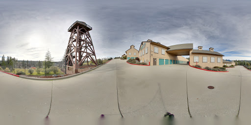 Records Storage Facility «Old Barn Self Storage», reviews and photos, 175 Spring Hill Dr, Grass Valley, CA 95945, USA