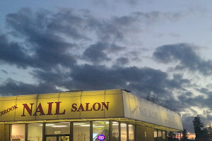 Oakbrook Nail Salon