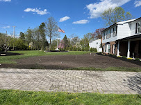 Bros Hernandez Landscaping INC, Hardscaping,Mulch installation, Trimming, Planting and Plant Removal in Newtown - Photo 3 - Car repair in Bensalem, PA, Philadelphia