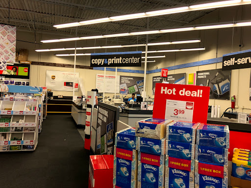 Office Supply Store «Staples», reviews and photos, 4400 Belt Line Rd, Addison, TX 75001, USA