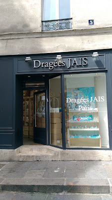 Dragées Jaïs à Paris