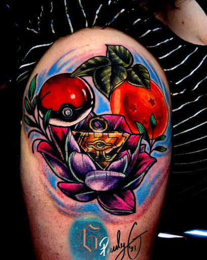 Explore shoulder cap tattoo ideas, creative tattoo ideas in Utica, available at Starved Rock Tattoo Company