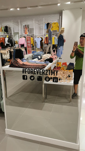 Forever 21