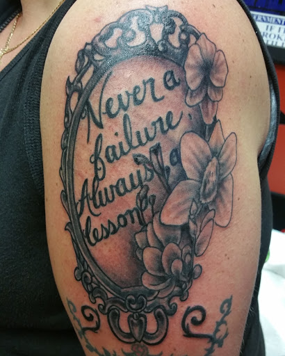 Tattoo Shop «M3 TATTOO», reviews and photos, 22235 Gratiot Ave, Eastpointe, MI 48021, USA