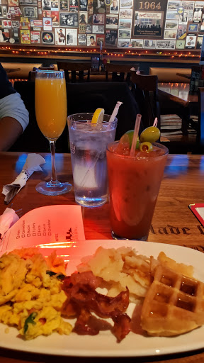 Shopping Mall «Rockside Corners Shopping Center», reviews and photos, 6901 Rockside Rd, Independence, OH 44131, USA