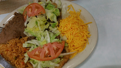 Grocery Store «La Esquinita & Grocery», reviews and photos, 14624 Shepherd Rd, Atascosa, TX 78002, USA