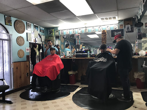 Barber Shop «Peluqueria Mi Guerrero Barber Shop Unisex», reviews and photos, 208 Milby St, Houston, TX 77003, USA