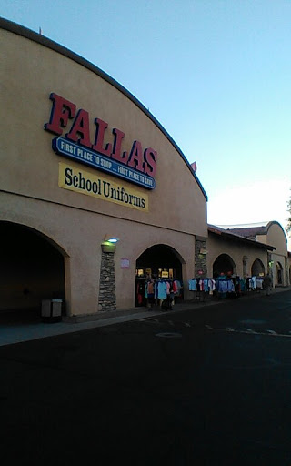 Discount Store «Fallas Paredes Discount Stores», reviews and photos, 26 E Baseline Rd #110, Phoenix, AZ 85040, USA