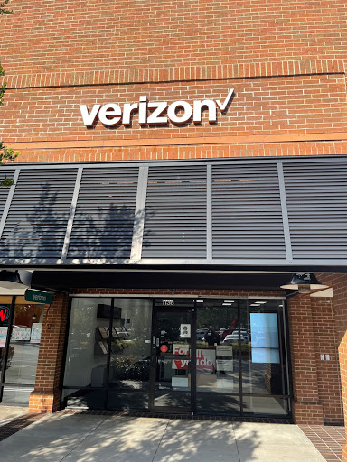Cell Phone Store «Verizon Weston», reviews and photos, 1136 Weston Rd, Weston, FL 33326, USA