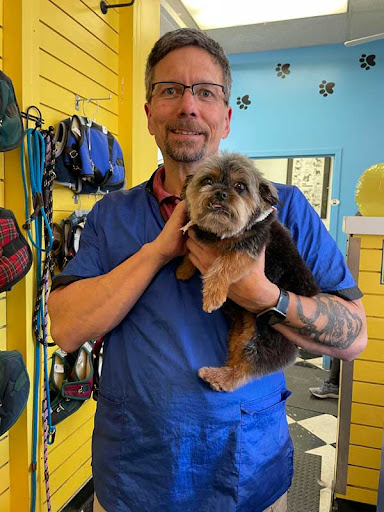 Pet Supply Store «Ridge Dog Shop», reviews and photos, 1505 N Parham Rd, Richmond, VA 23229, USA