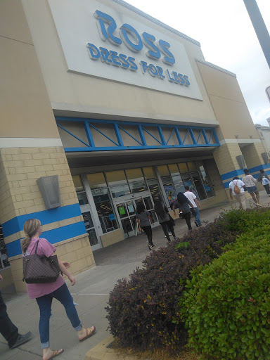 Clothing Store «Ross Dress for Less», reviews and photos, 1700 Norman Dr, Valdosta, GA 31601, USA