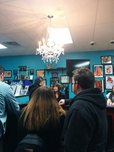 Tattoo Shop «Lucky Bella Tattoos», reviews and photos, 9805 Maumelle Blvd, North Little Rock, AR 72113, USA