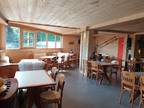 Atmosphère du Restaurant français Restaurant du Col du Granier à Apremont - n°17