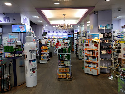 Pharmacie du Palais Royal à Paris